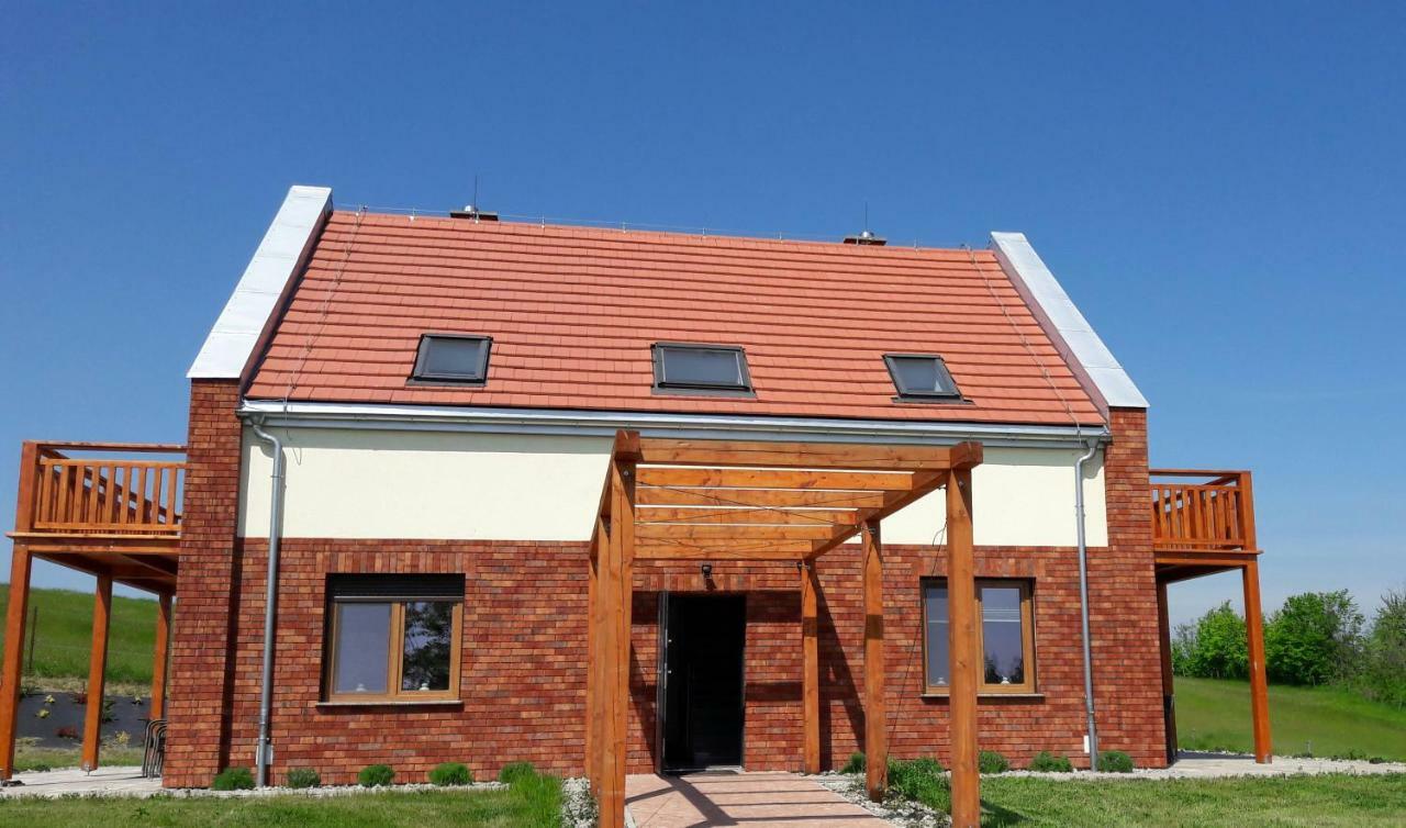 Ramotowka Apartment Milki Luaran gambar